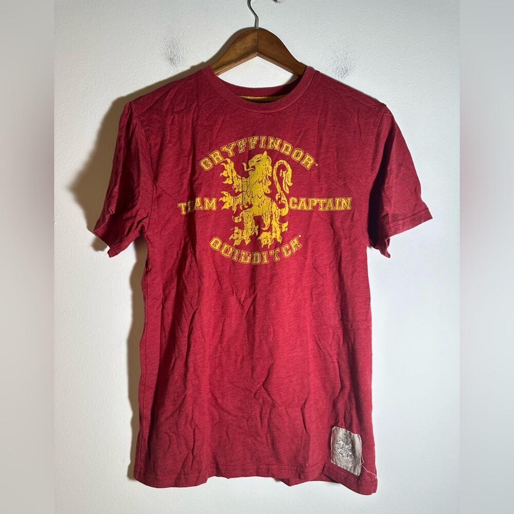 Gryffindor Team Captain Quidditch Red T-Shirt